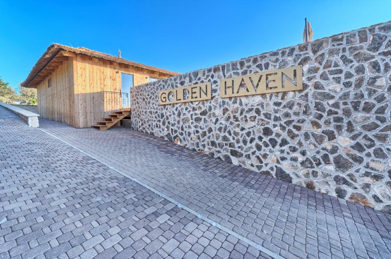 Golden Haven Luxe Bungalow Resort Murter Exterior photo